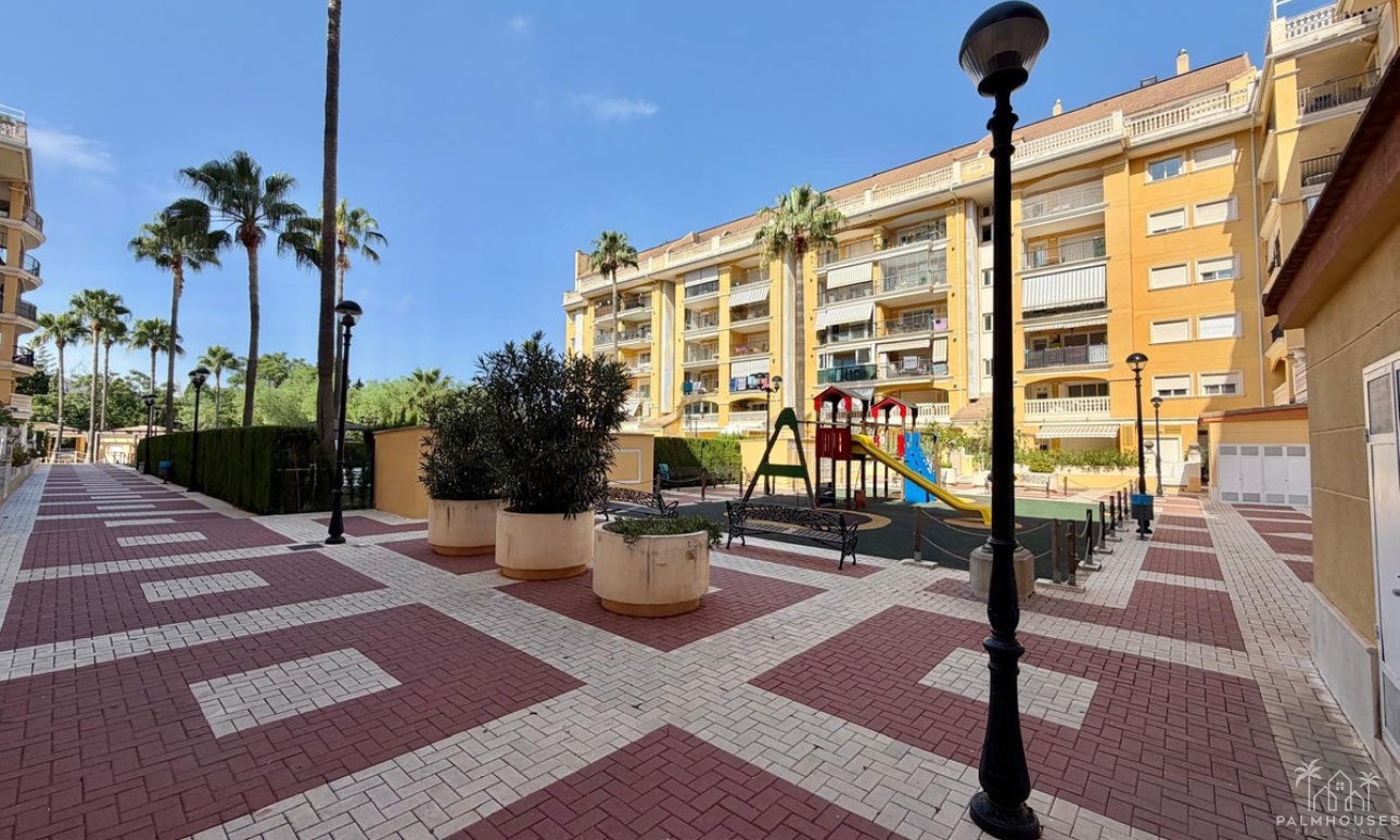 Venta - Apartment - Denia - Denia Centro