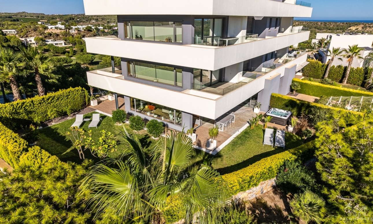 Venta - Apartment - Las Colinas Golf Resort - Las Colinas