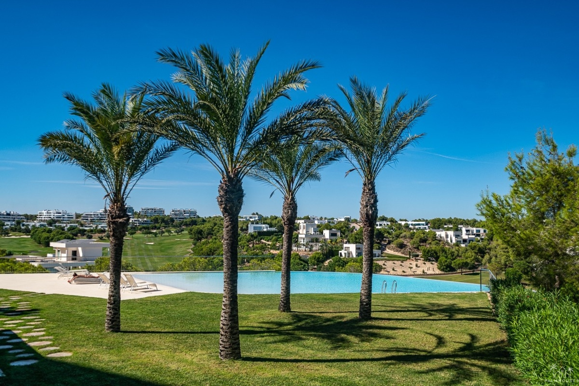 Venta - Apartment - Las Colinas Golf Resort - Las Colinas