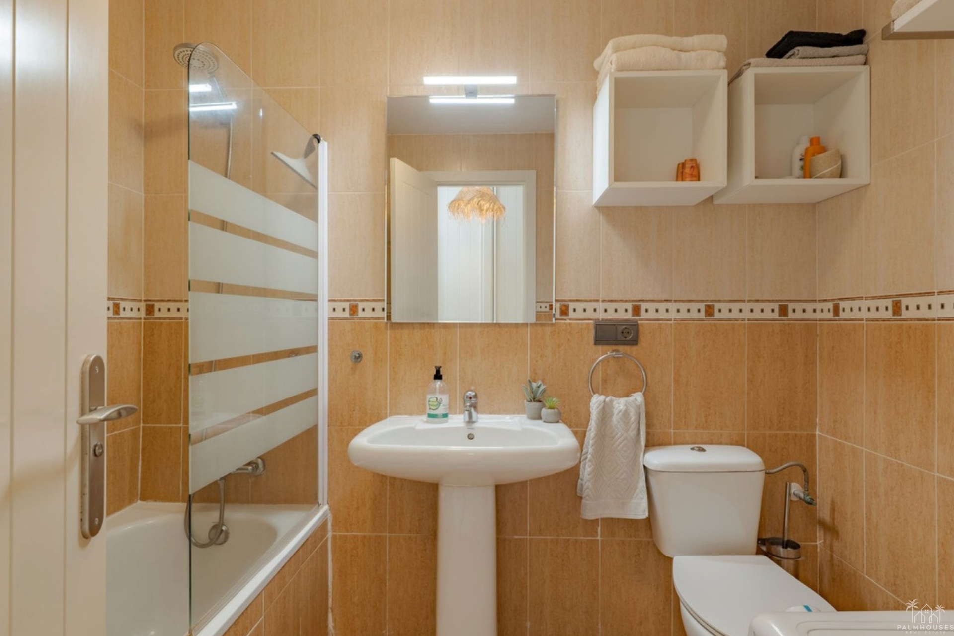 Venta - Apartment - Malaga - Calahonda