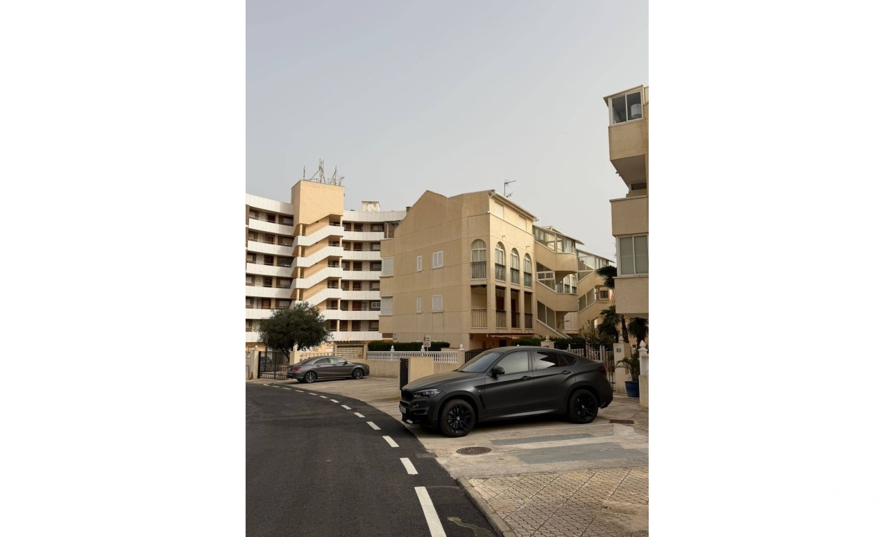 Venta - Apartment - Orihuela Costa - La Regia