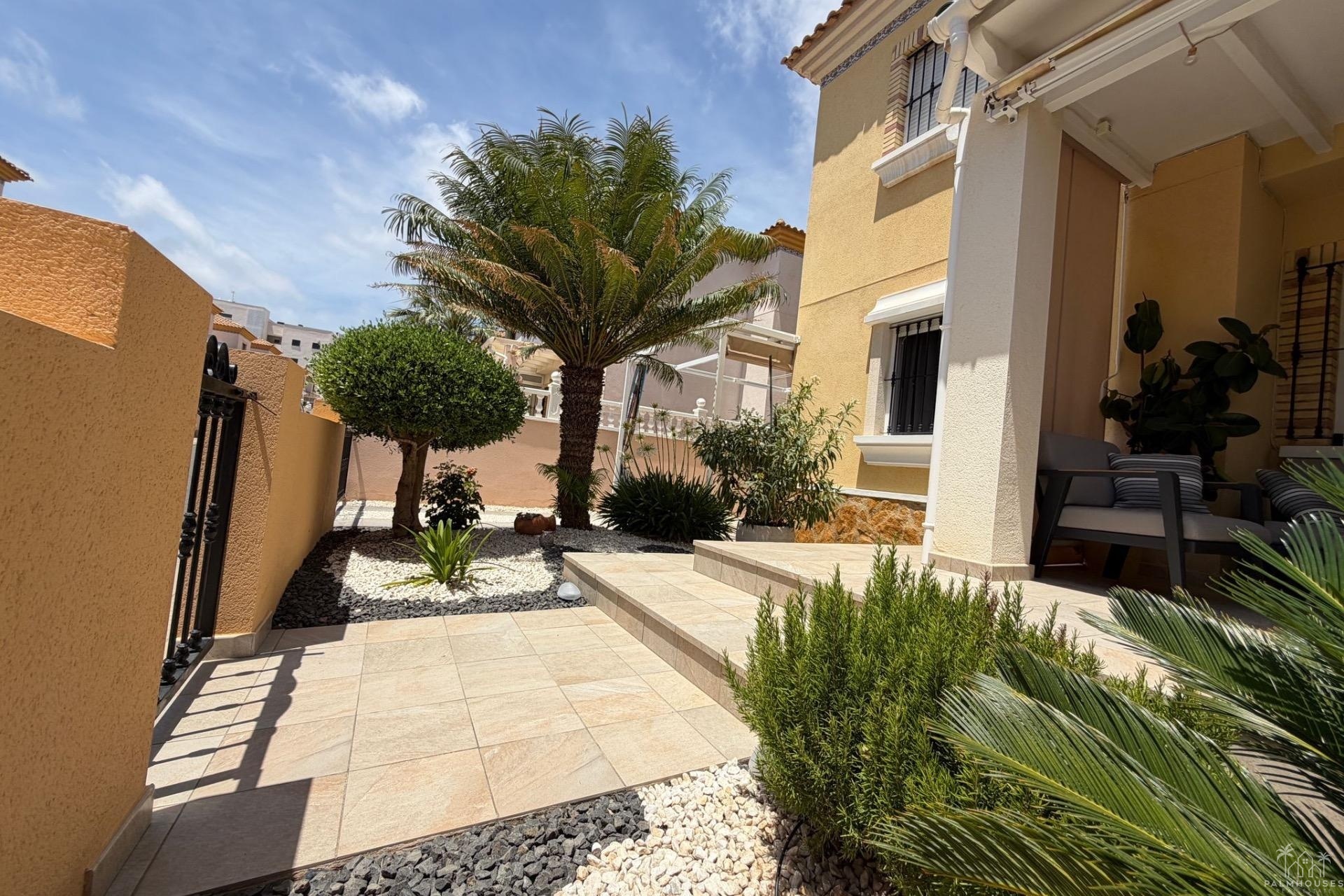 Venta - Apartment - Orihuela Costa - Los Dolses