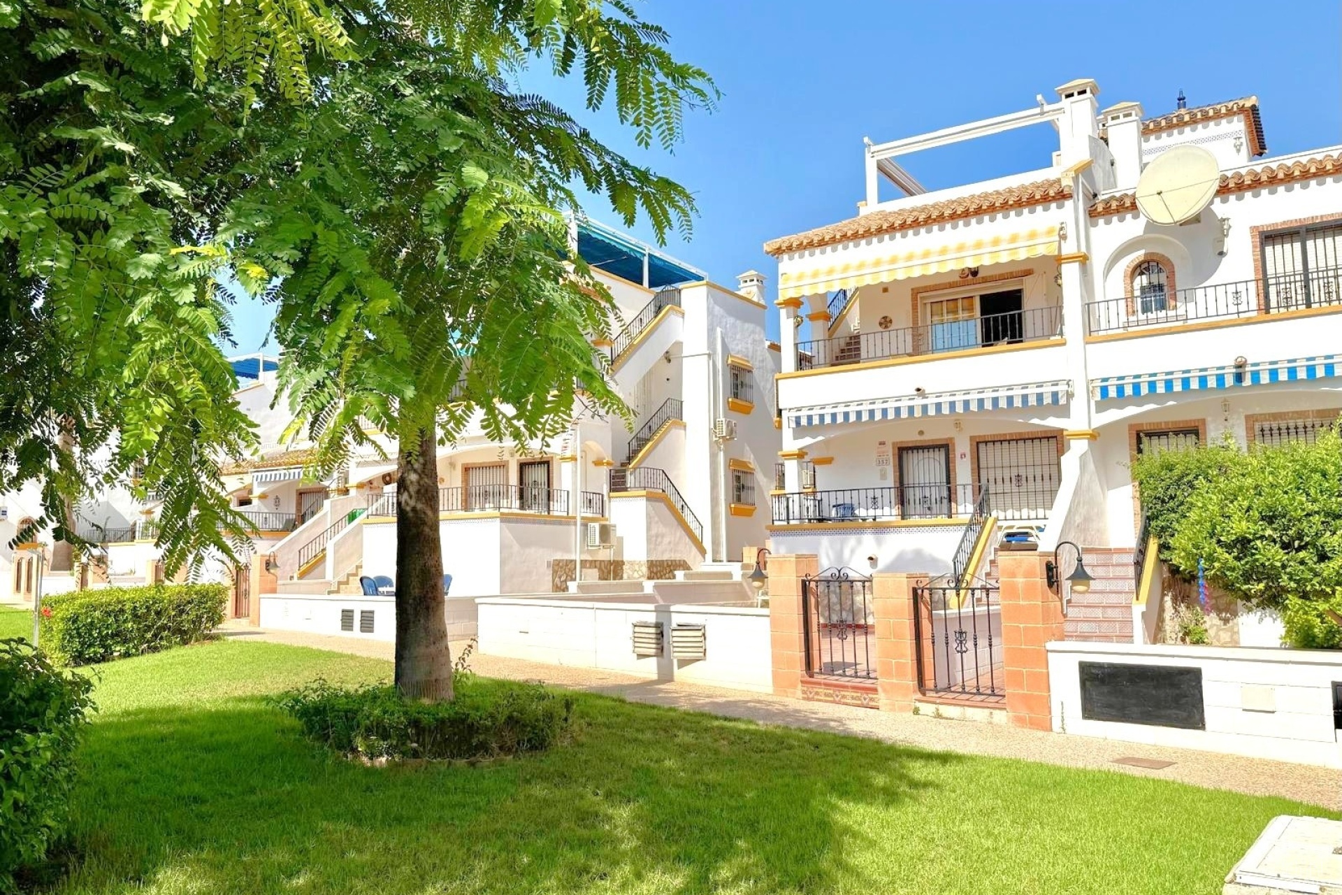 Venta - Apartment - Orihuela Costa - Los Dolses