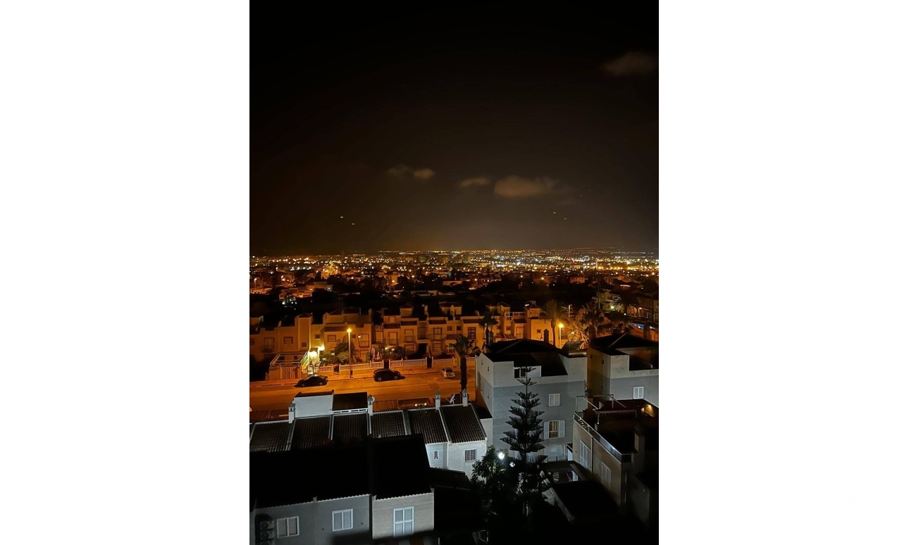 Venta - Apartment - Torrevieja - Aguas Nuevas