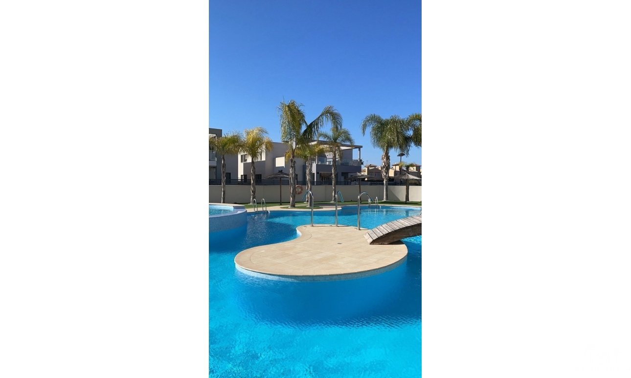 Venta - Apartment - Torrevieja - Aguas Nuevas