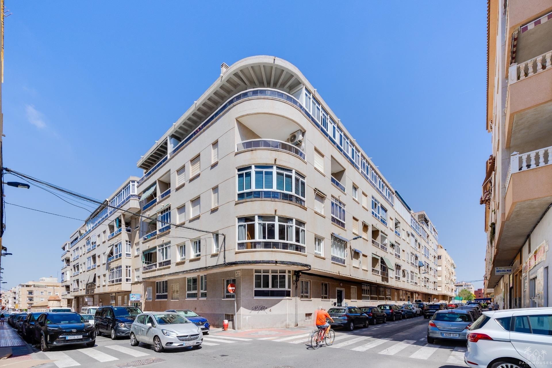 Venta - Apartment - Torrevieja - Antonio Machado