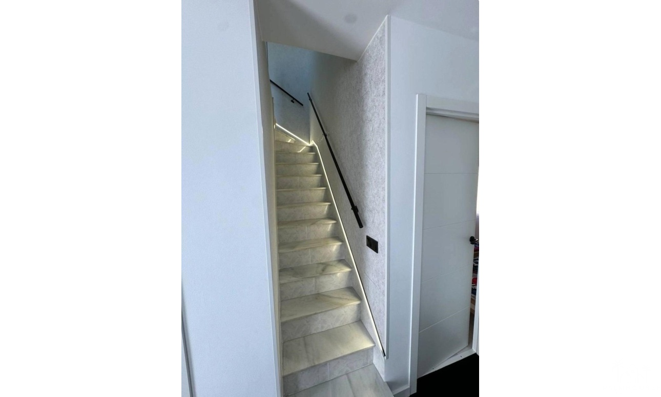 Venta - Apartment - Torrevieja - Carrefour
