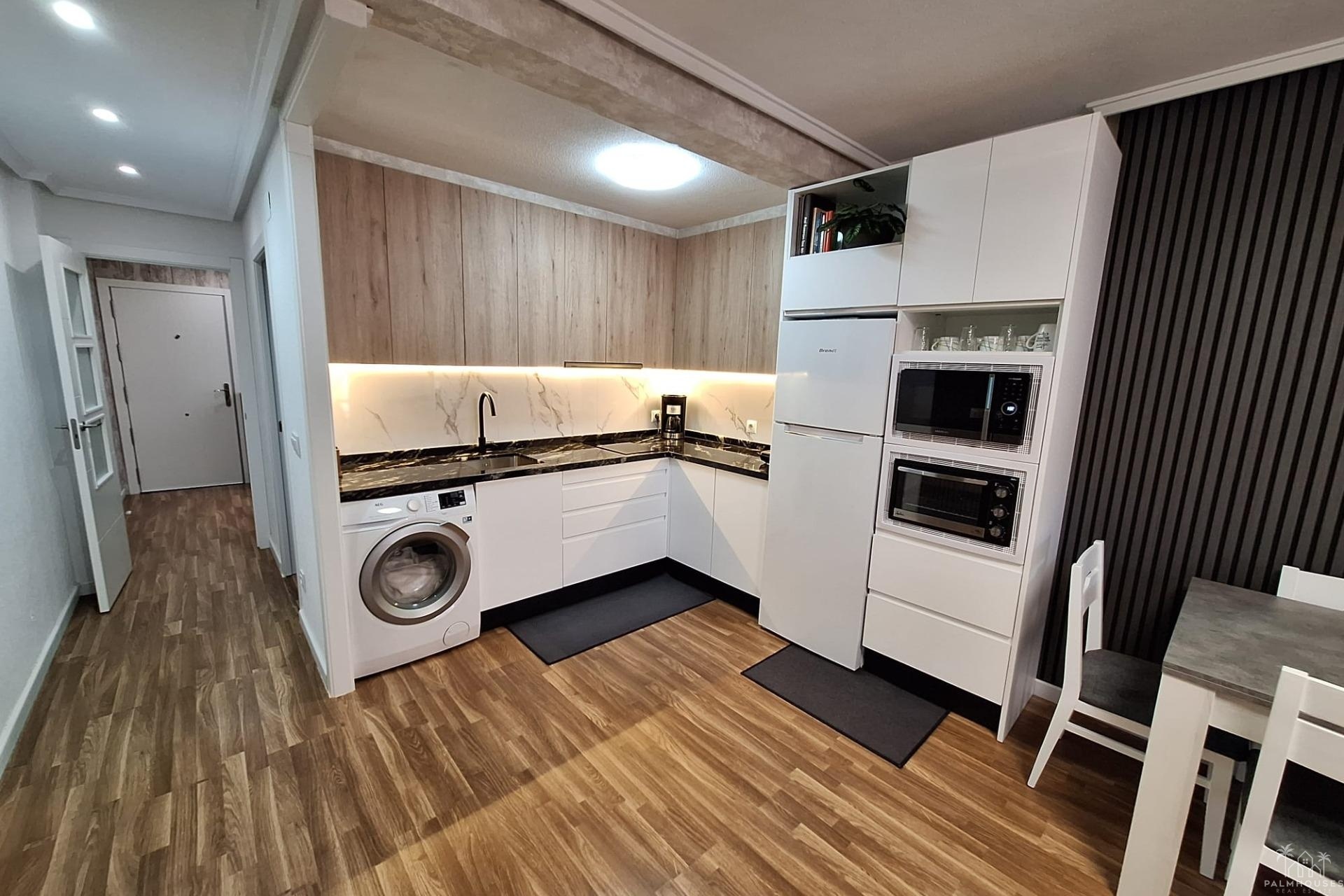 Venta - Apartment - Torrevieja - Center