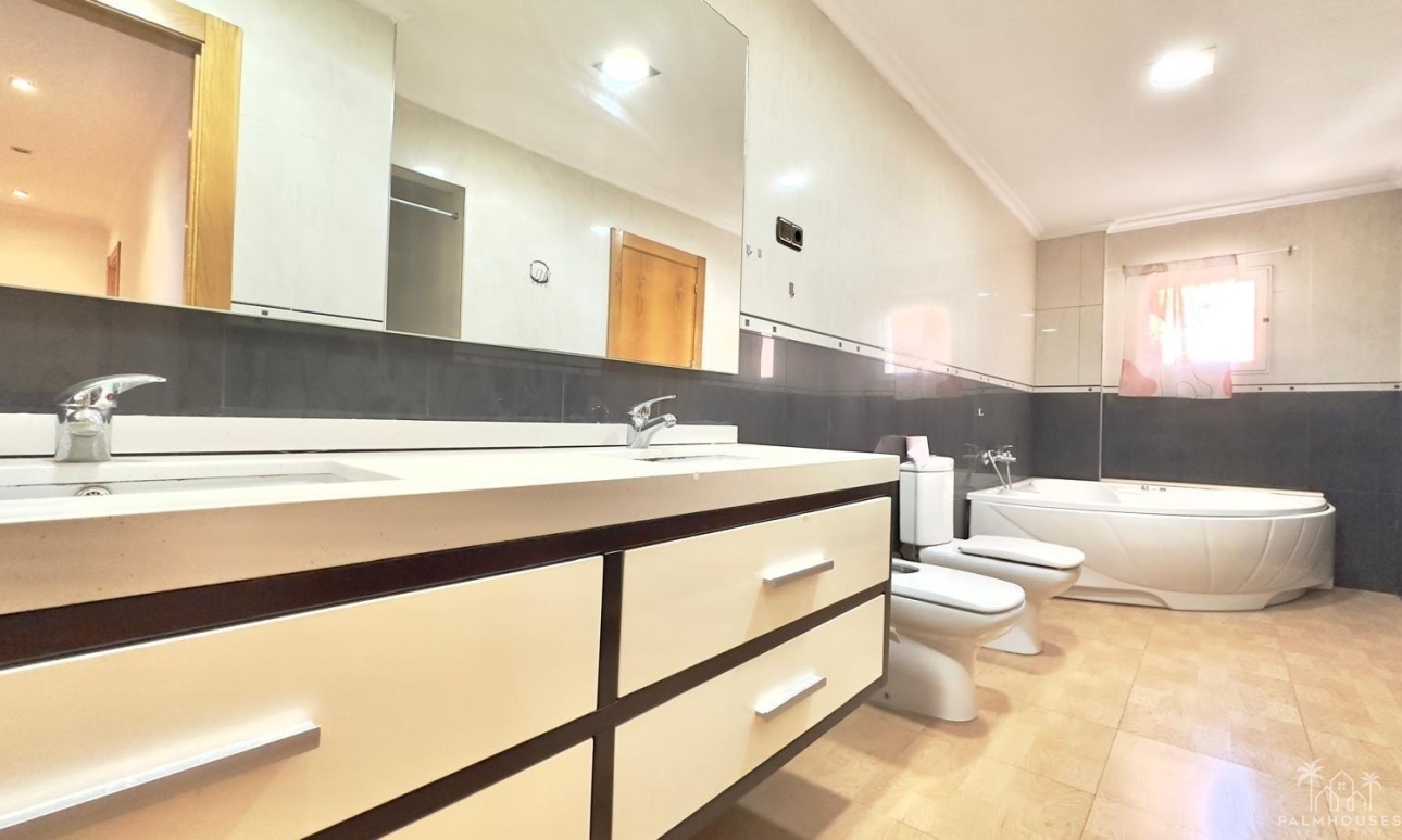 Venta - Apartment - Torrevieja - Center