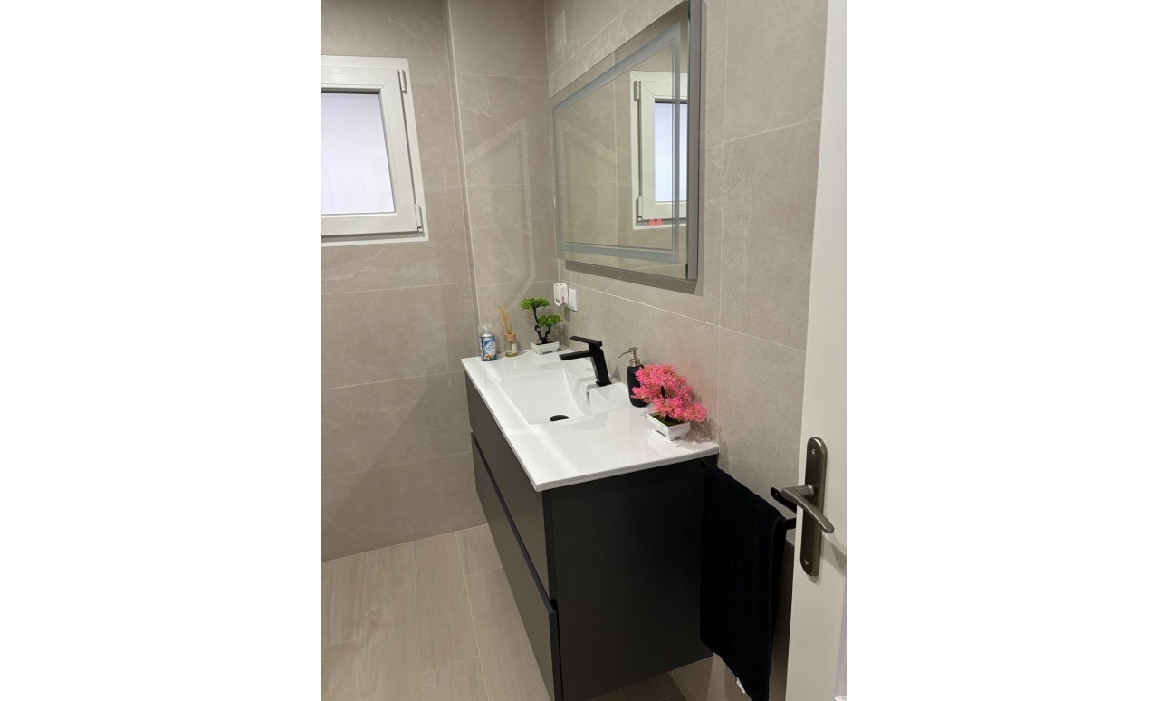 Venta - Apartment - Torrevieja - Center