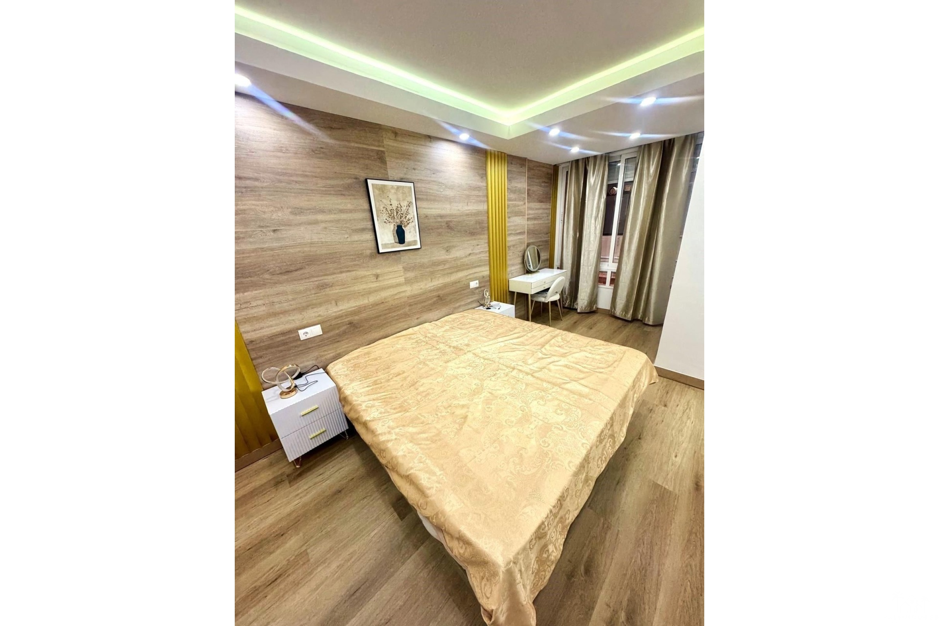 Venta - Apartment - Torrevieja - Centro - Muelle Pesquero