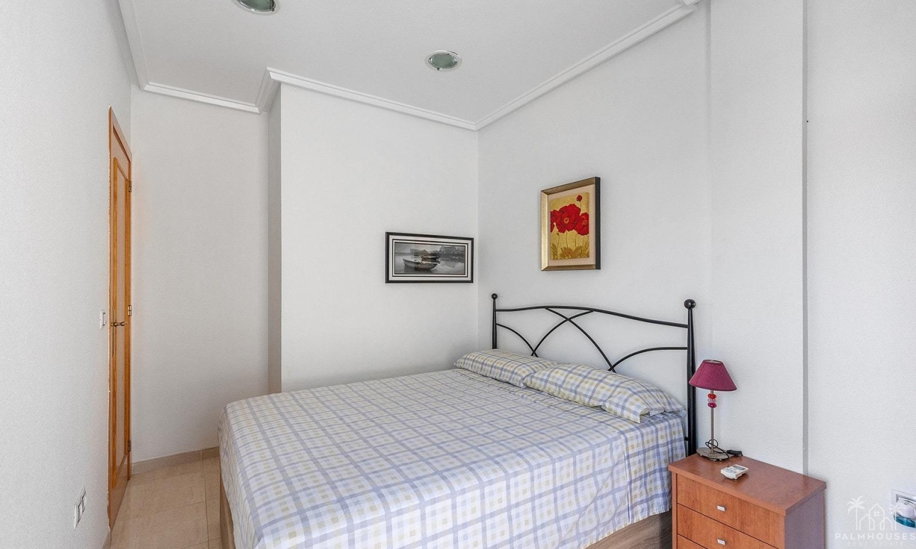 Venta - Apartment - Torrevieja - Estacion de autobuses