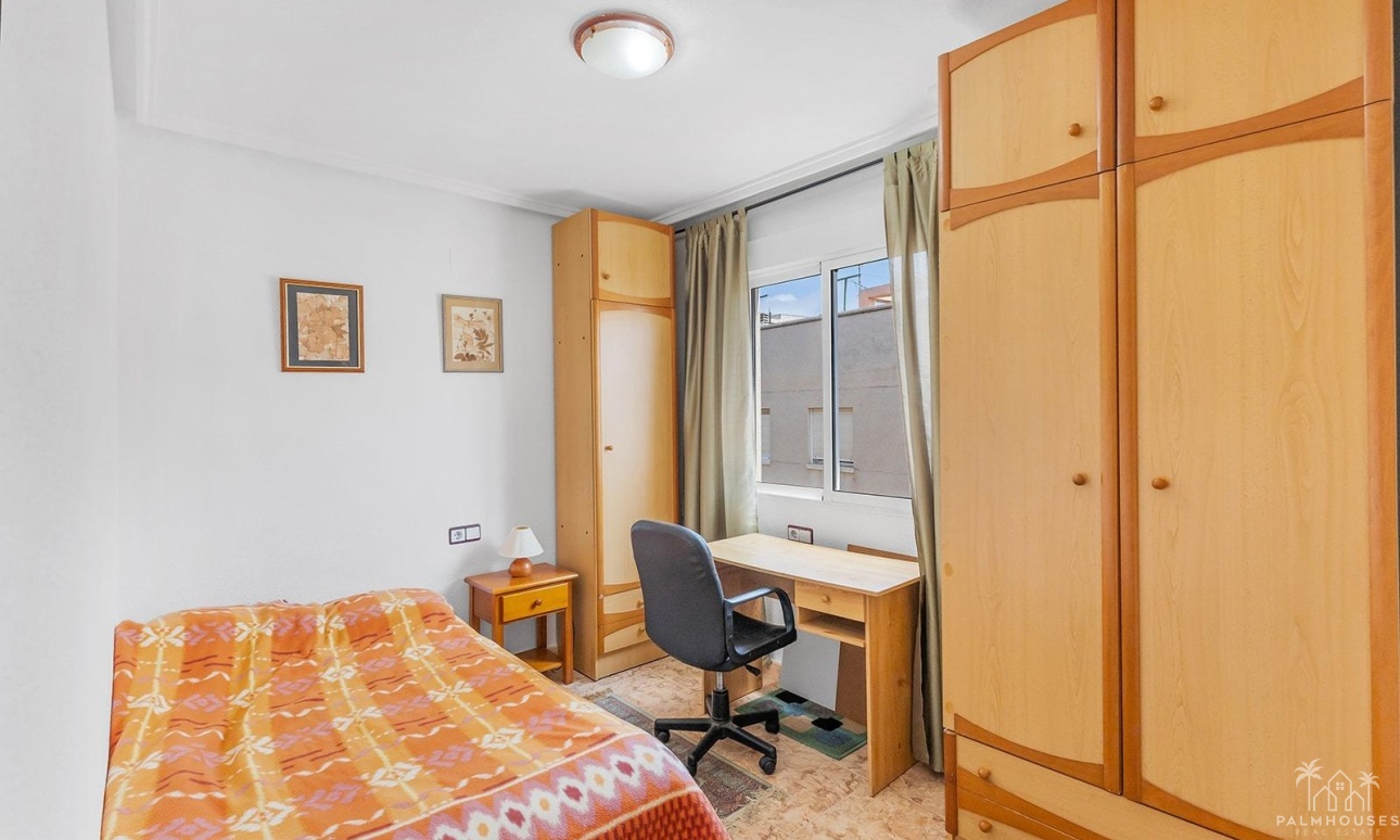 Venta - Apartment - Torrevieja - Estacion de autobuses