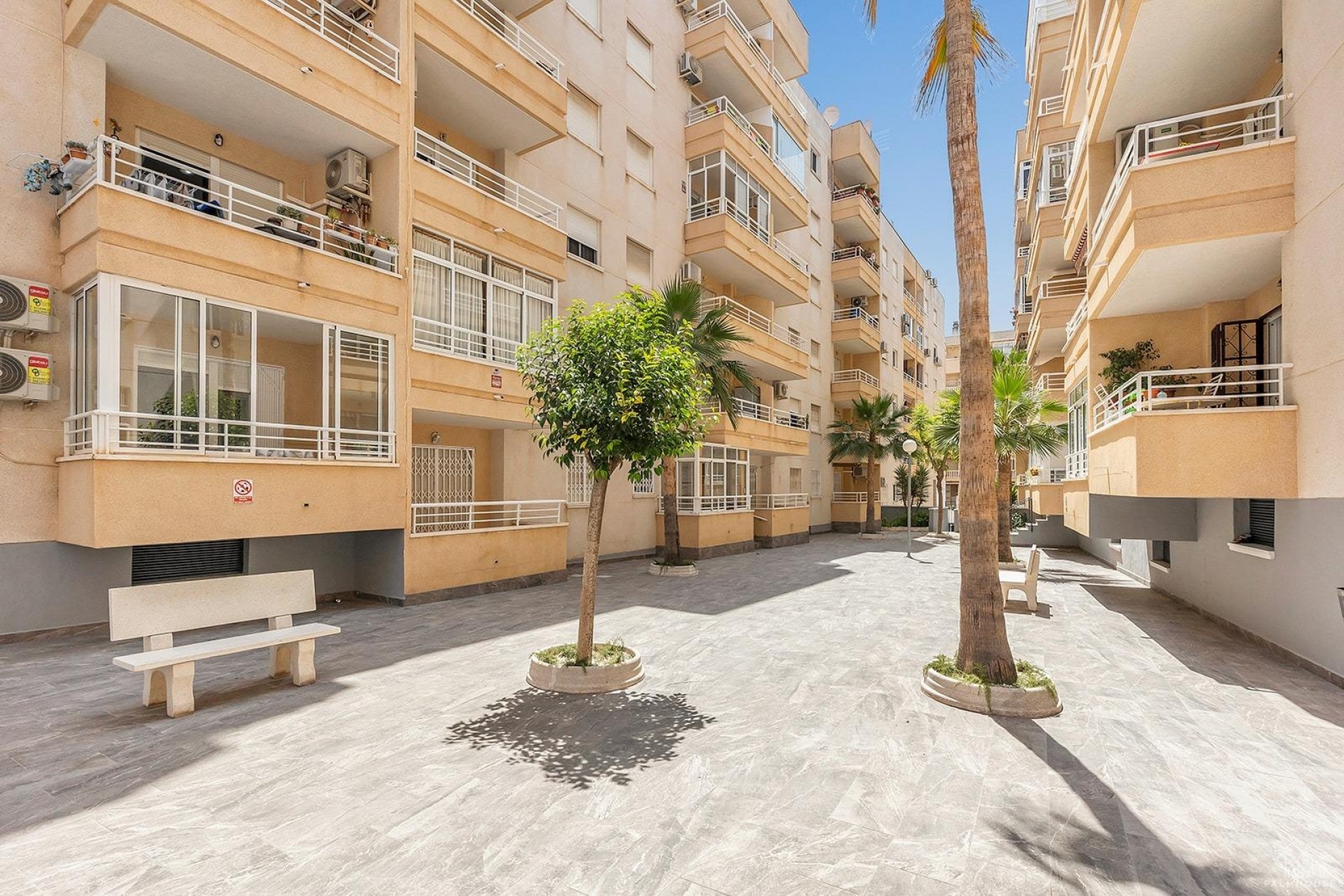 Venta - Apartment - Torrevieja - Estacion de autobuses