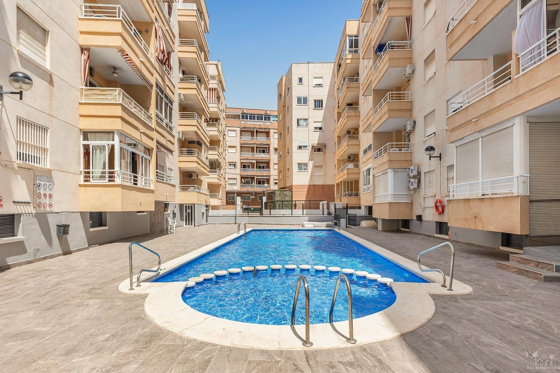Venta - Apartment - Torrevieja - Estacion de autobuses