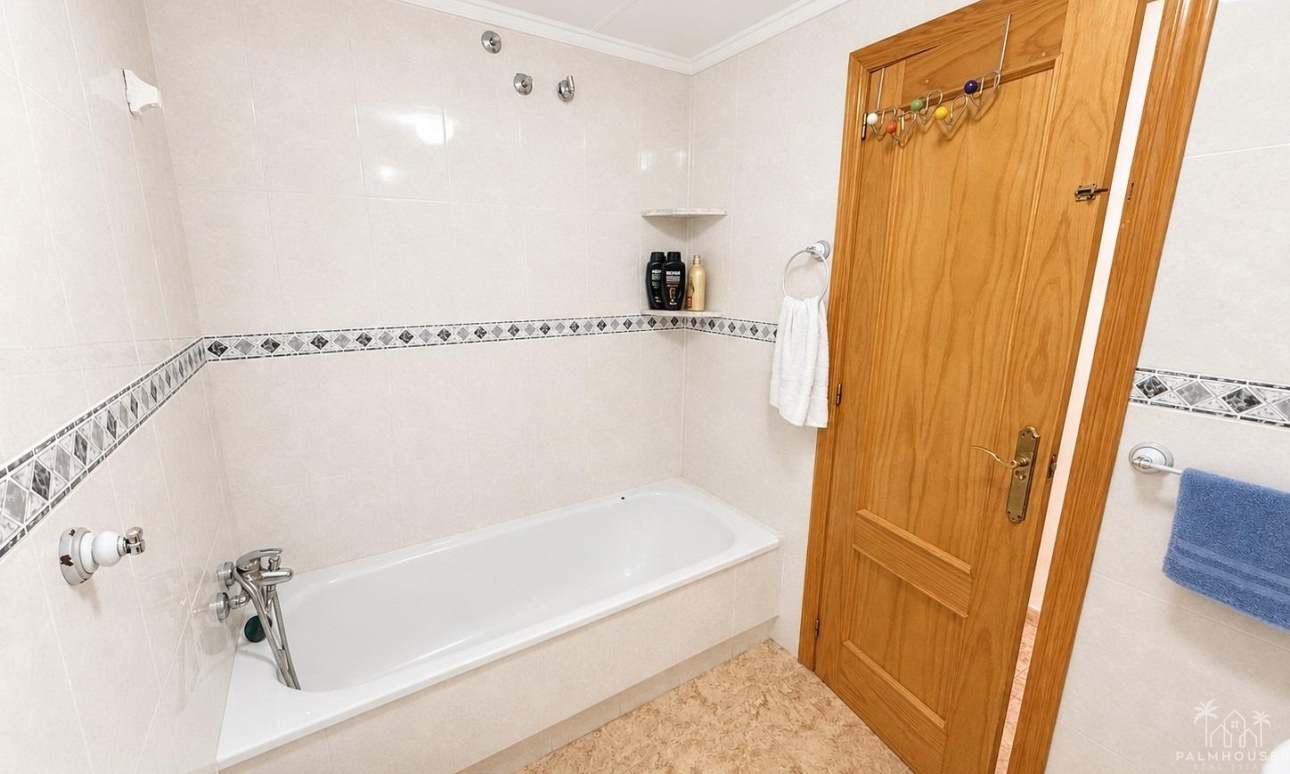 Venta - Apartment - Torrevieja - Estacion de autobuses