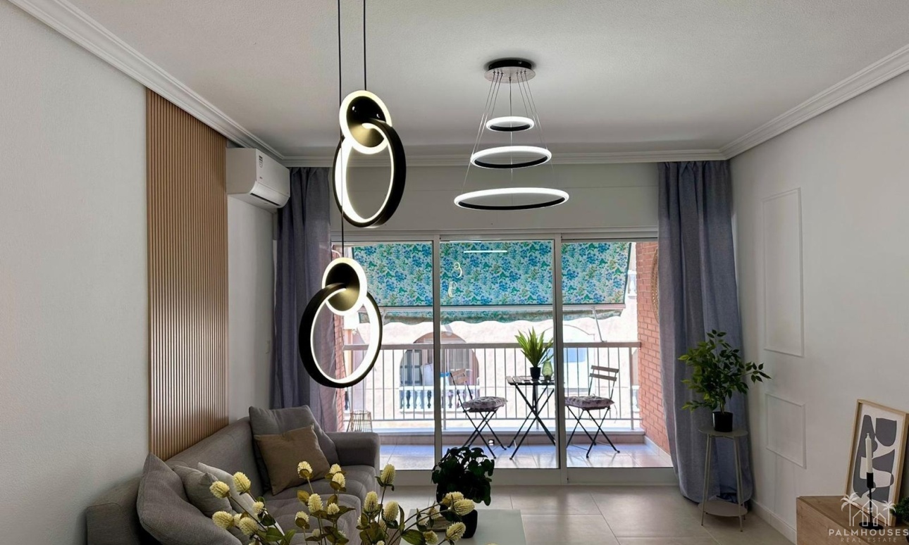 Venta - Apartment - Torrevieja - Estacion de autobuses
