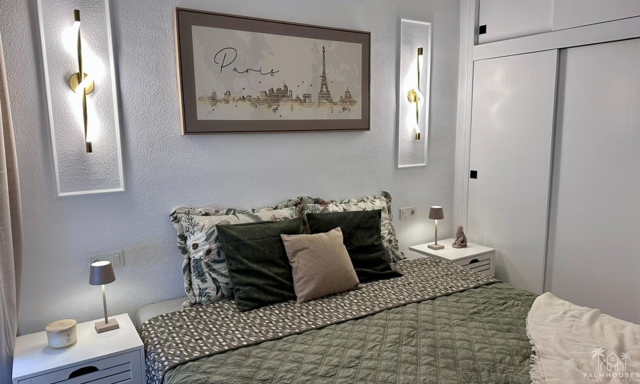 Venta - Apartment - Torrevieja - Estacion de autobuses