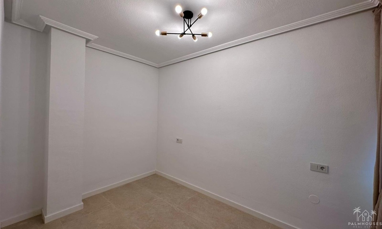 Venta - Apartment - Torrevieja - Estacion de autobuses