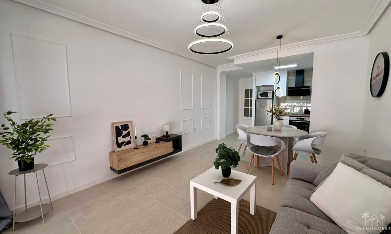 Venta - Apartment - Torrevieja - Estacion de autobuses