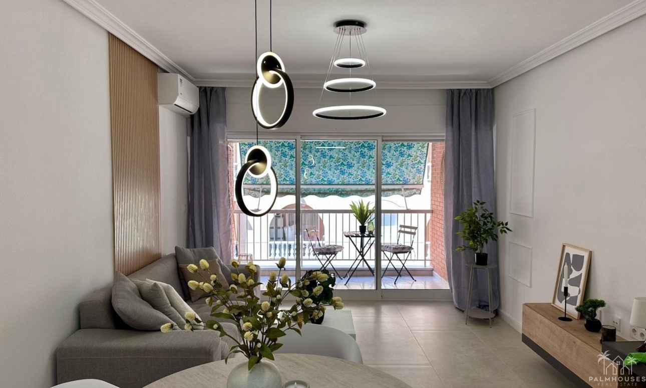 Venta - Apartment - Torrevieja - Estacion de autobuses