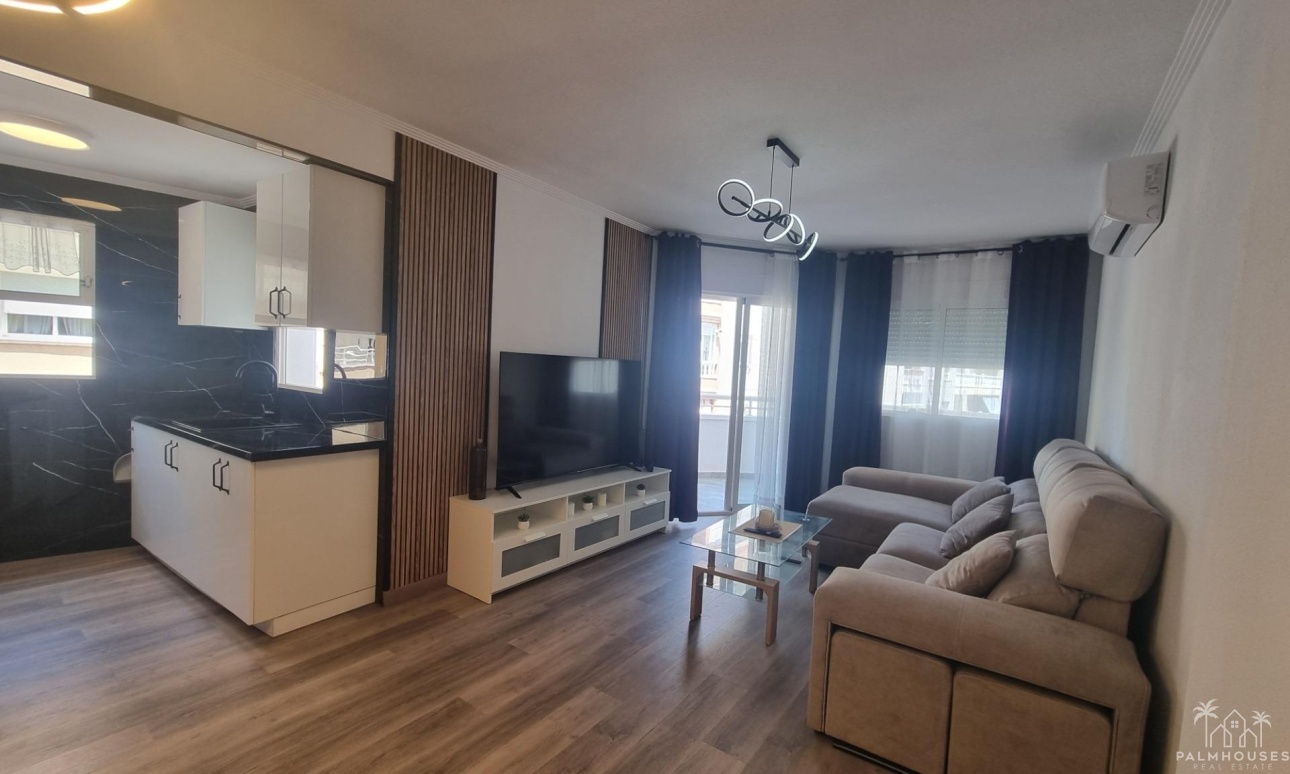 Venta - Apartment - Torrevieja - Estacion de autobuses