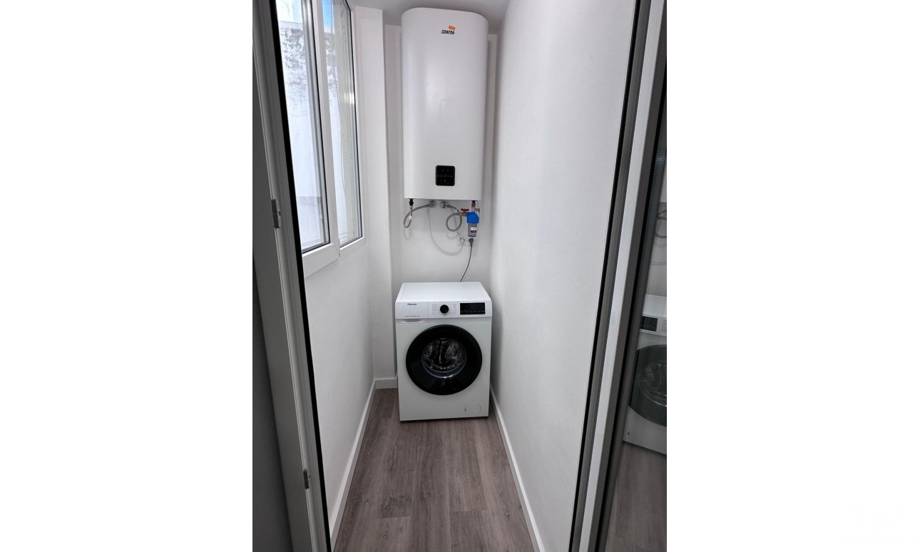 Venta - Apartment - Torrevieja - Estacion de autobuses