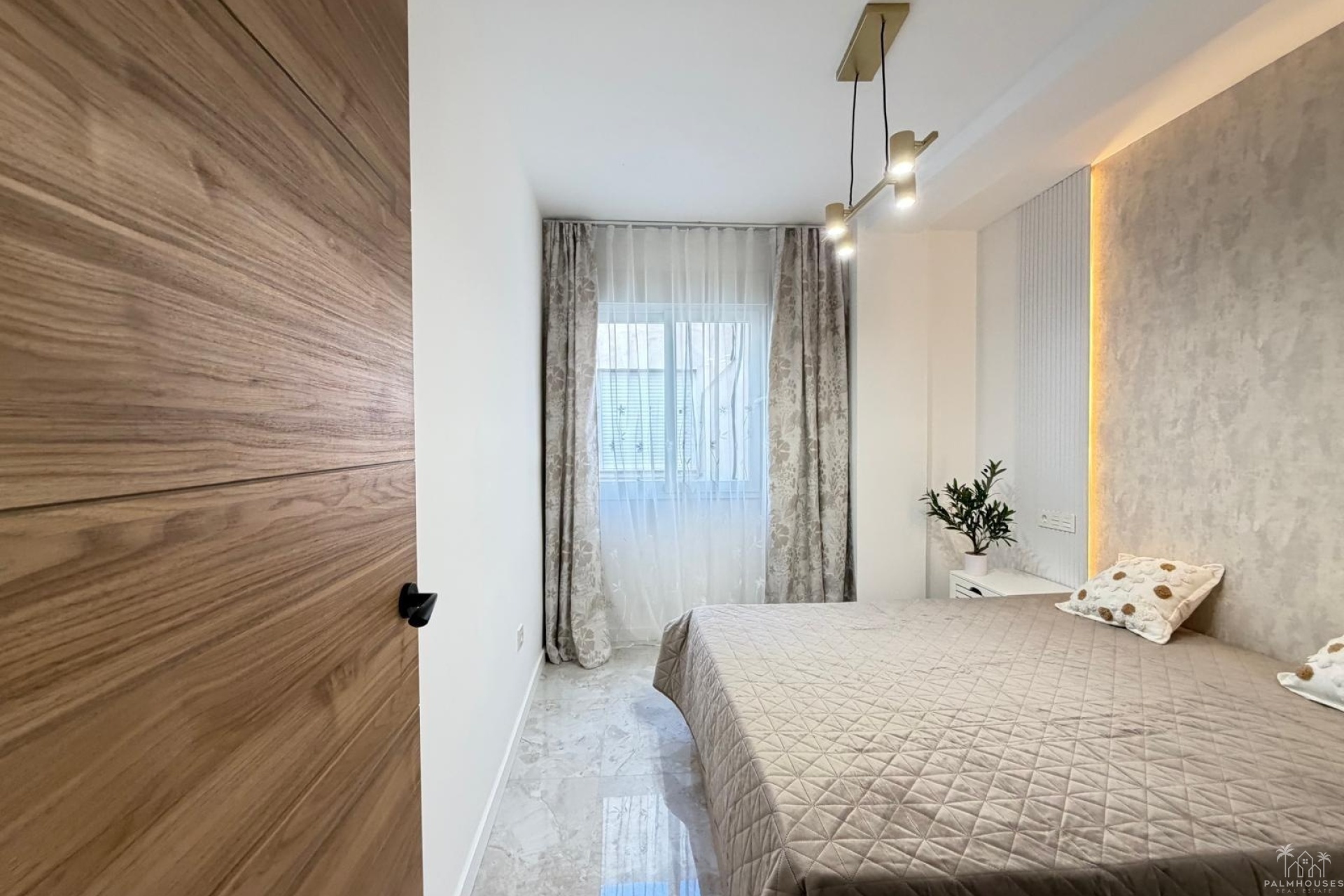 Venta - Apartment - Torrevieja - Estacion de autobuses