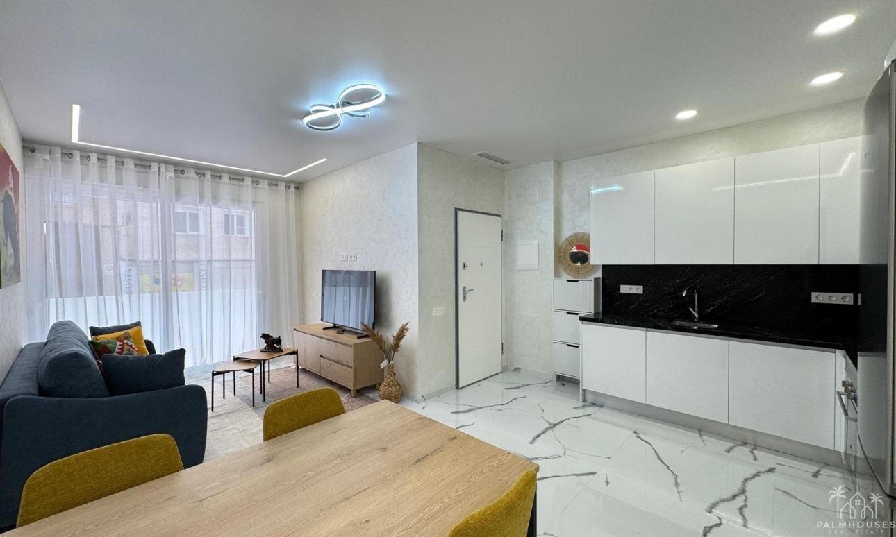 Venta - Apartment - Torrevieja - Estacion de autobuses