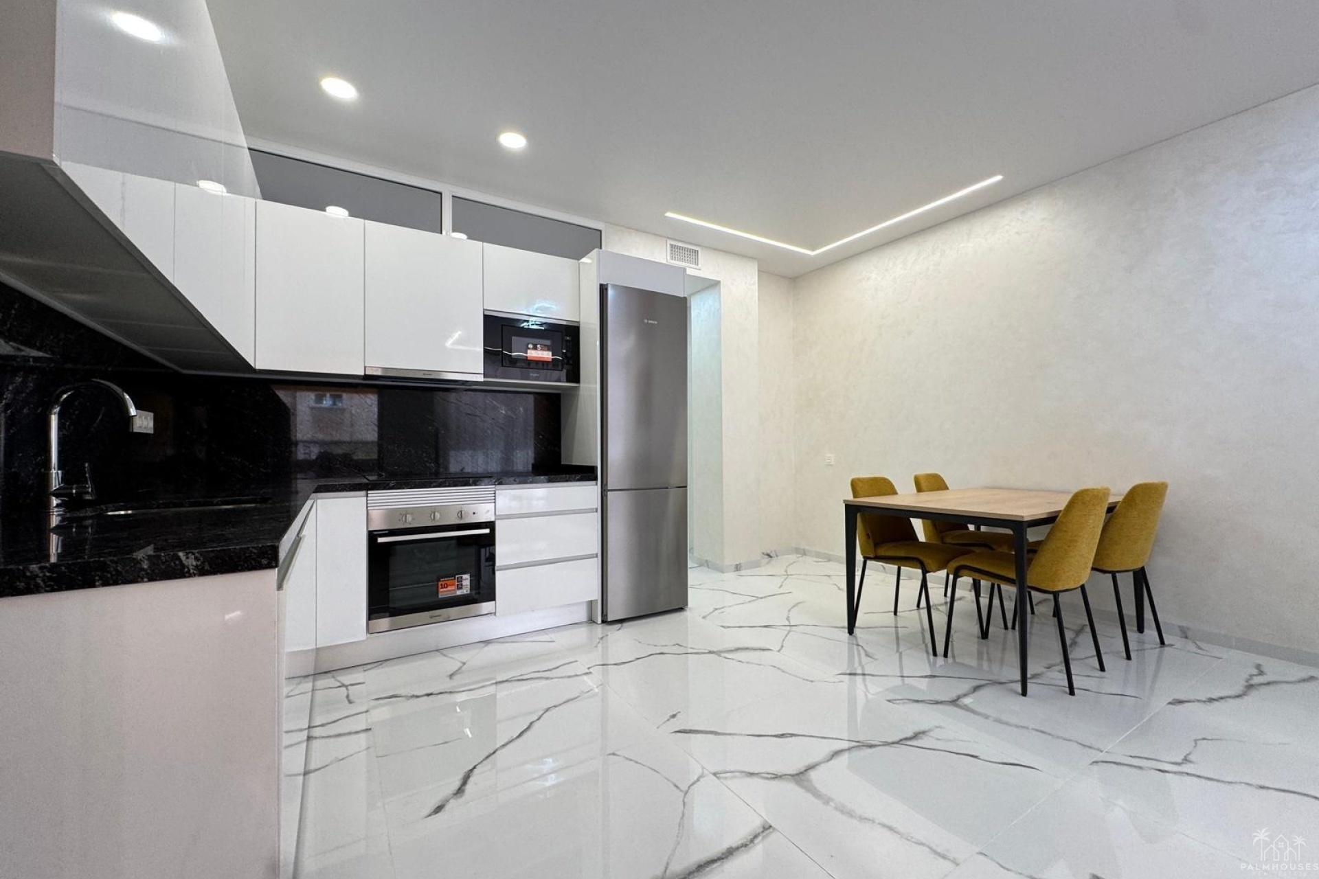 Venta - Apartment - Torrevieja - Estacion de autobuses