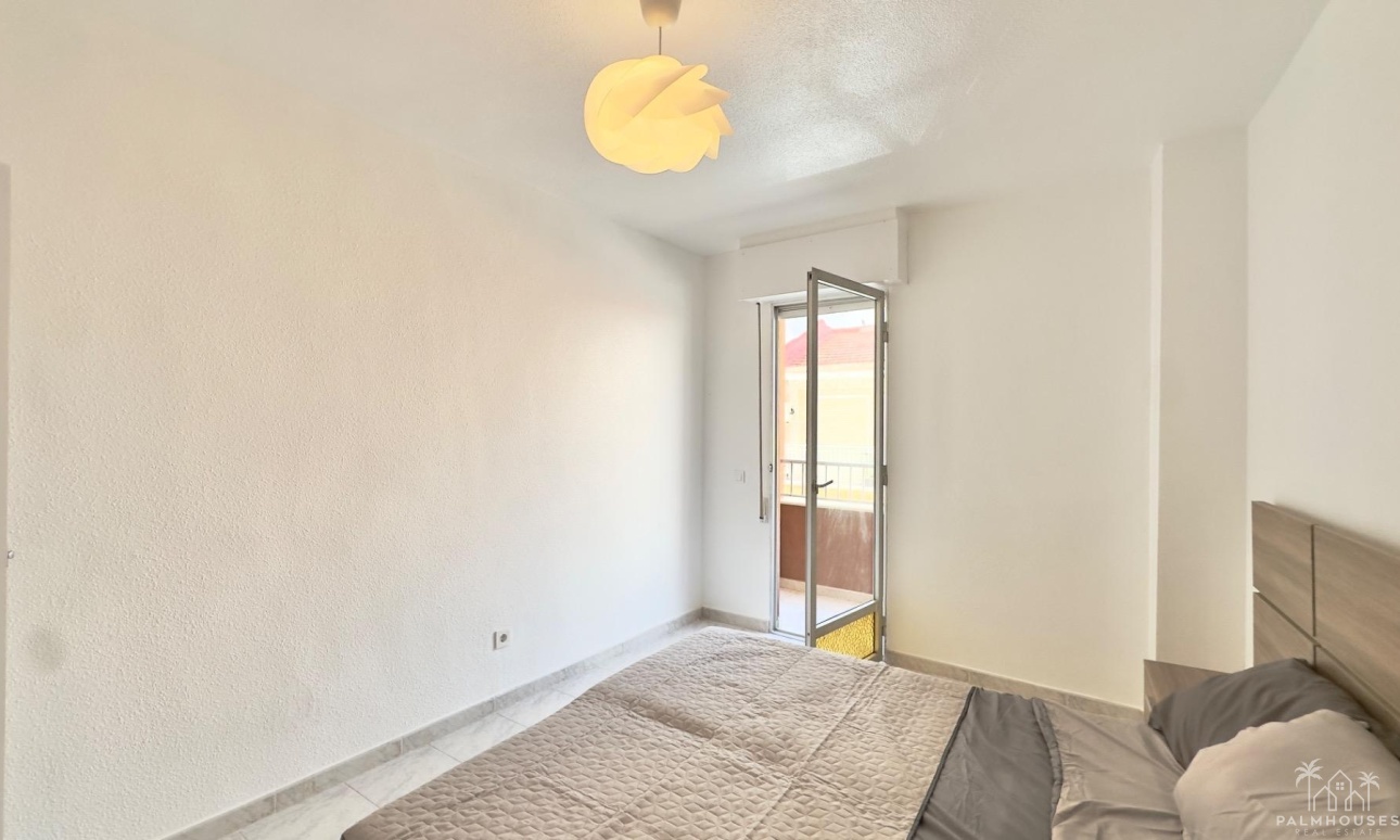 Venta - Apartment - Torrevieja - Estacion de autobuses
