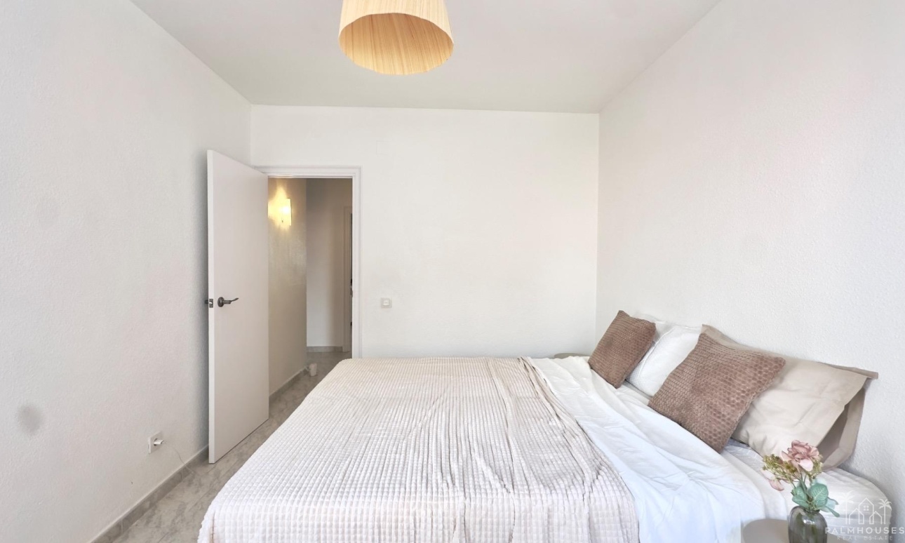Venta - Apartment - Torrevieja - Estacion de autobuses