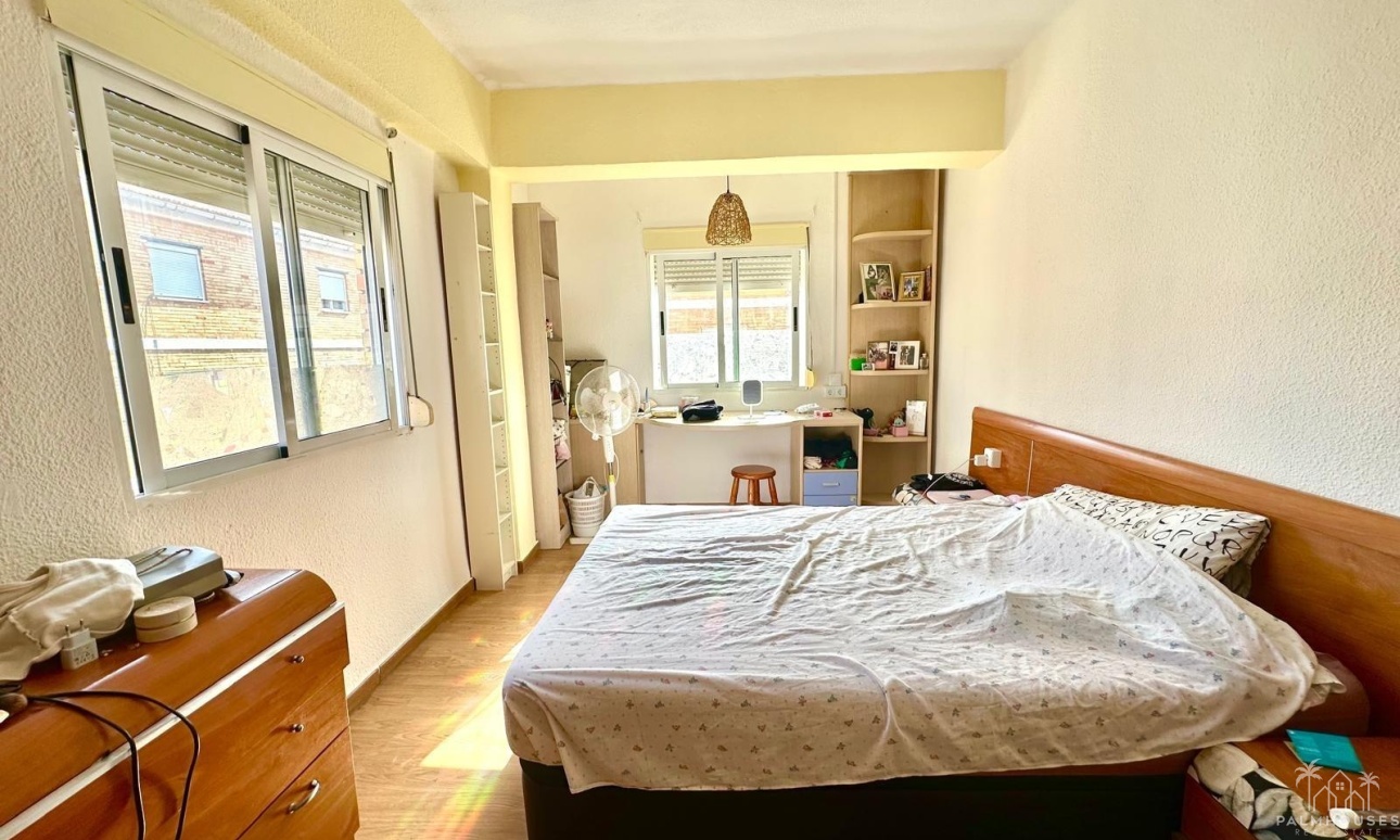 Venta - Apartment - Torrevieja - Estacion de autobuses