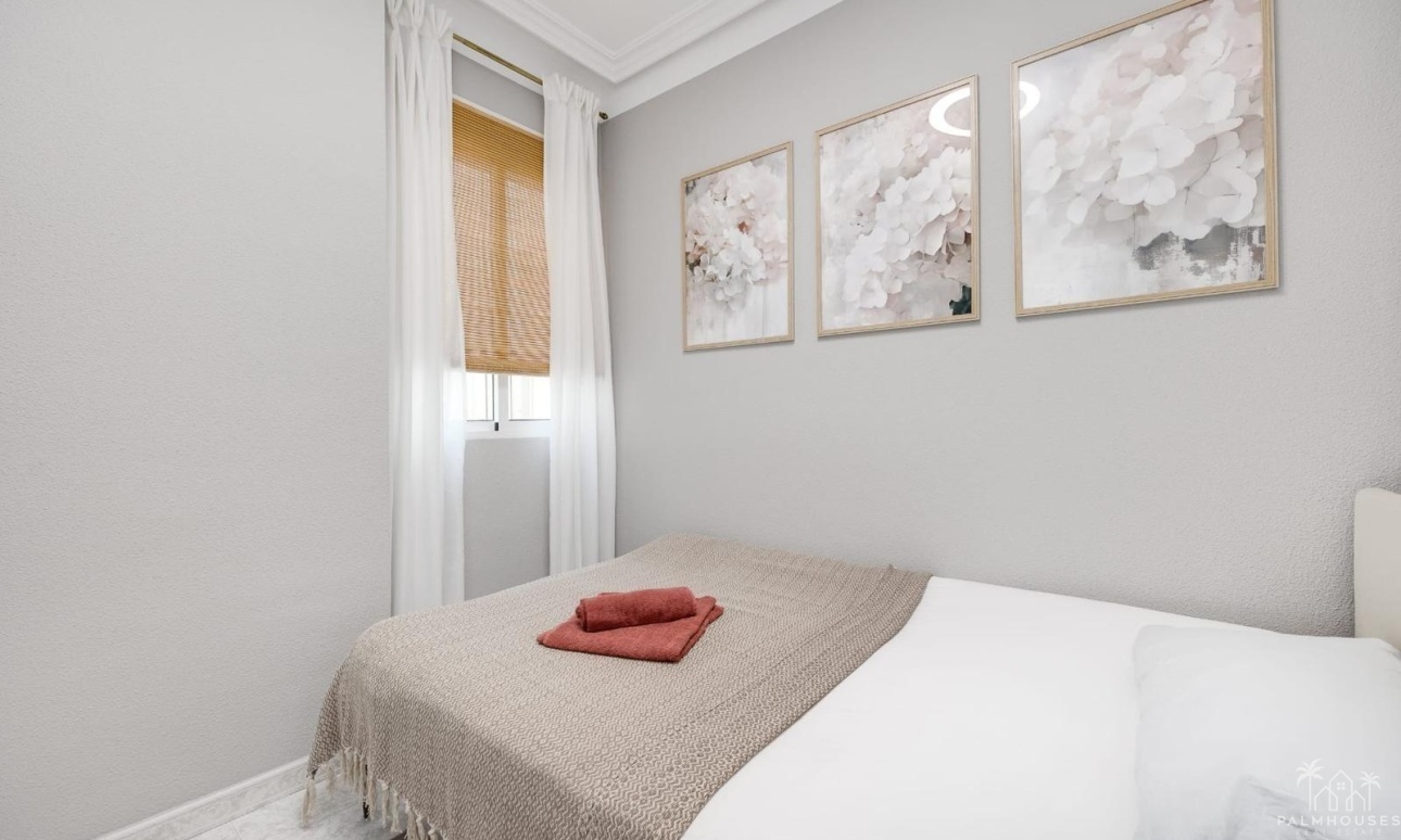 Venta - Apartment - Torrevieja - Estacion de autobuses