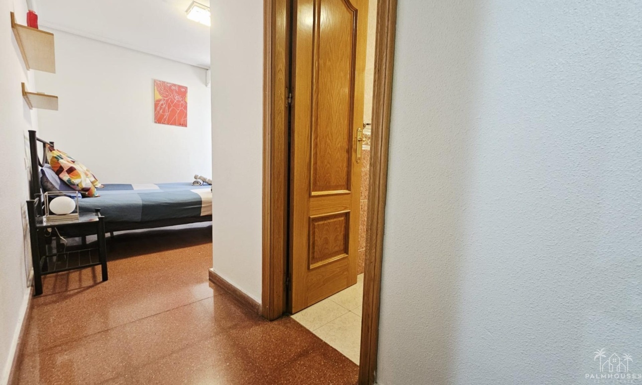 Venta - Apartment - Torrevieja - Estacion de autobuses