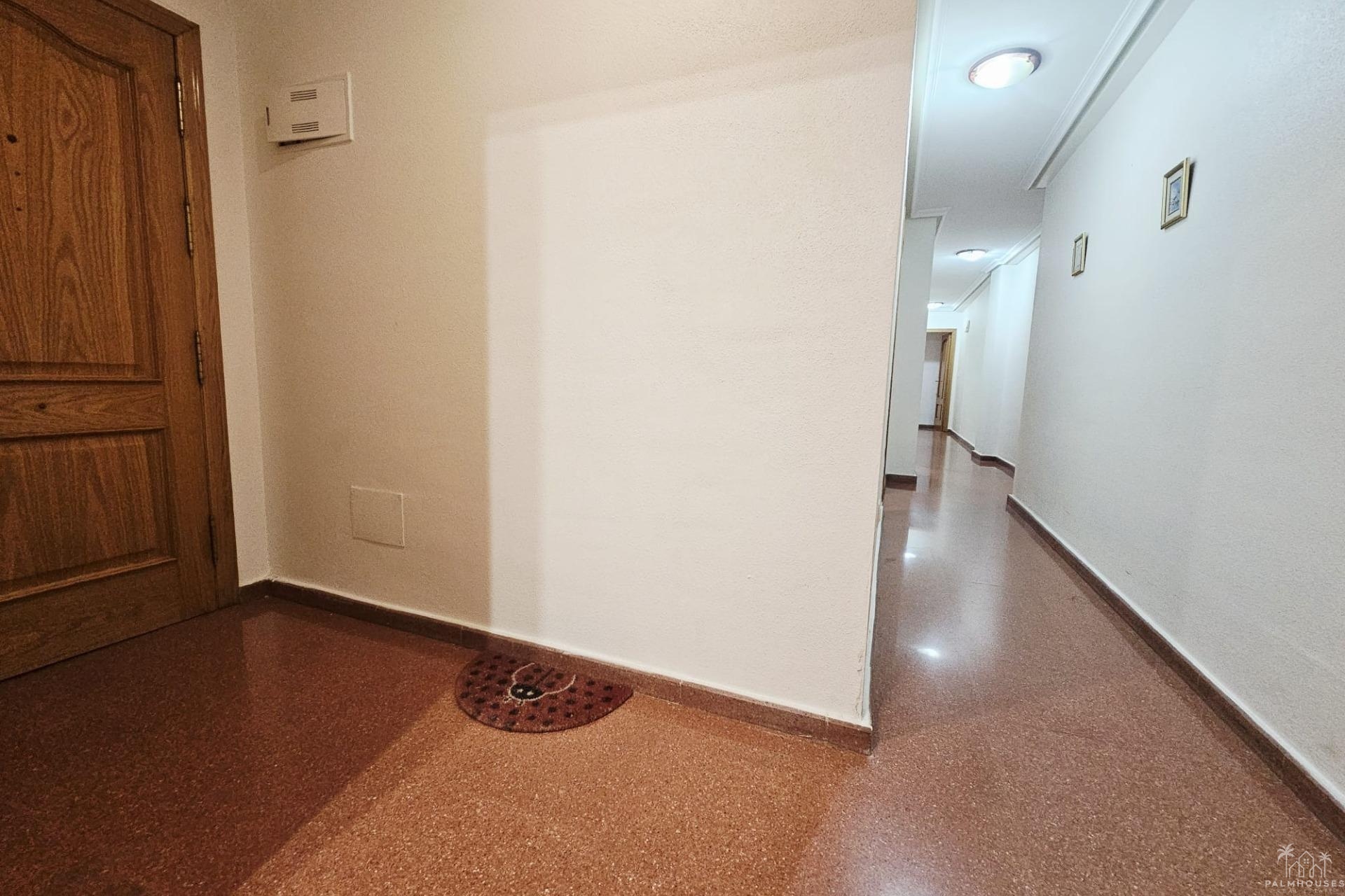Venta - Apartment - Torrevieja - Estacion de autobuses