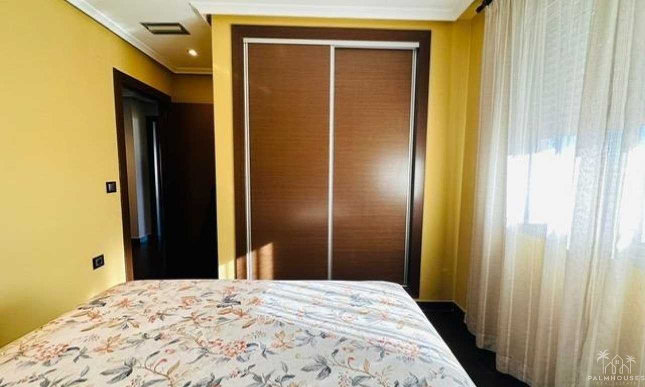 Venta - Apartment - Torrevieja - Estacion de autobuses