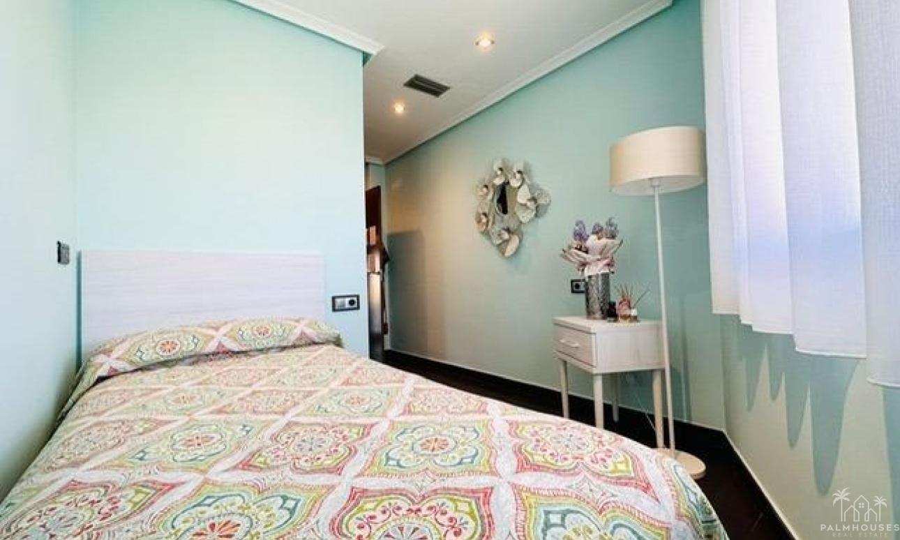 Venta - Apartment - Torrevieja - Estacion de autobuses