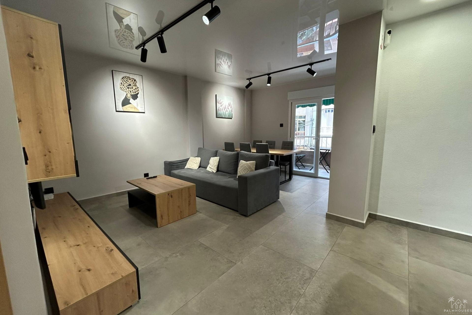 Venta - Apartment - Torrevieja - Estacion de autobuses