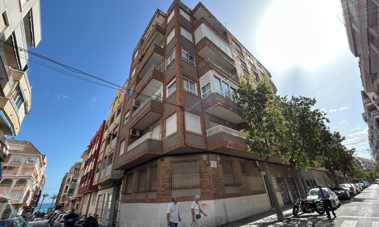 Venta - Apartment - Torrevieja - Estacion de autobuses