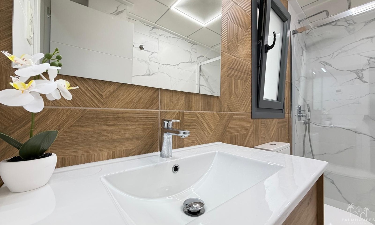 Venta - Apartment - Torrevieja - Estacion de autobuses