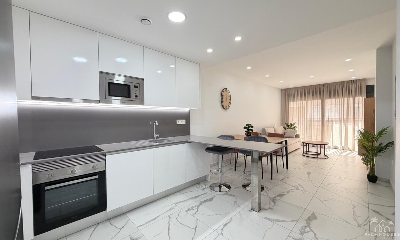 Venta - Apartment - Torrevieja - Estacion de autobuses