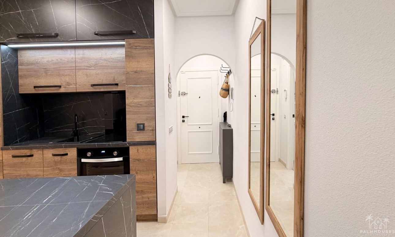 Venta - Apartment - Torrevieja - Estacion de autobuses