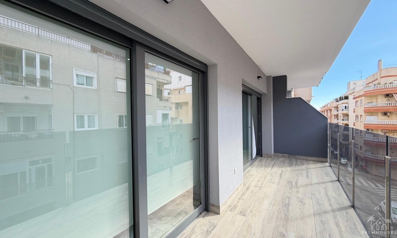 Venta - Apartment - Torrevieja - Estacion de autobuses