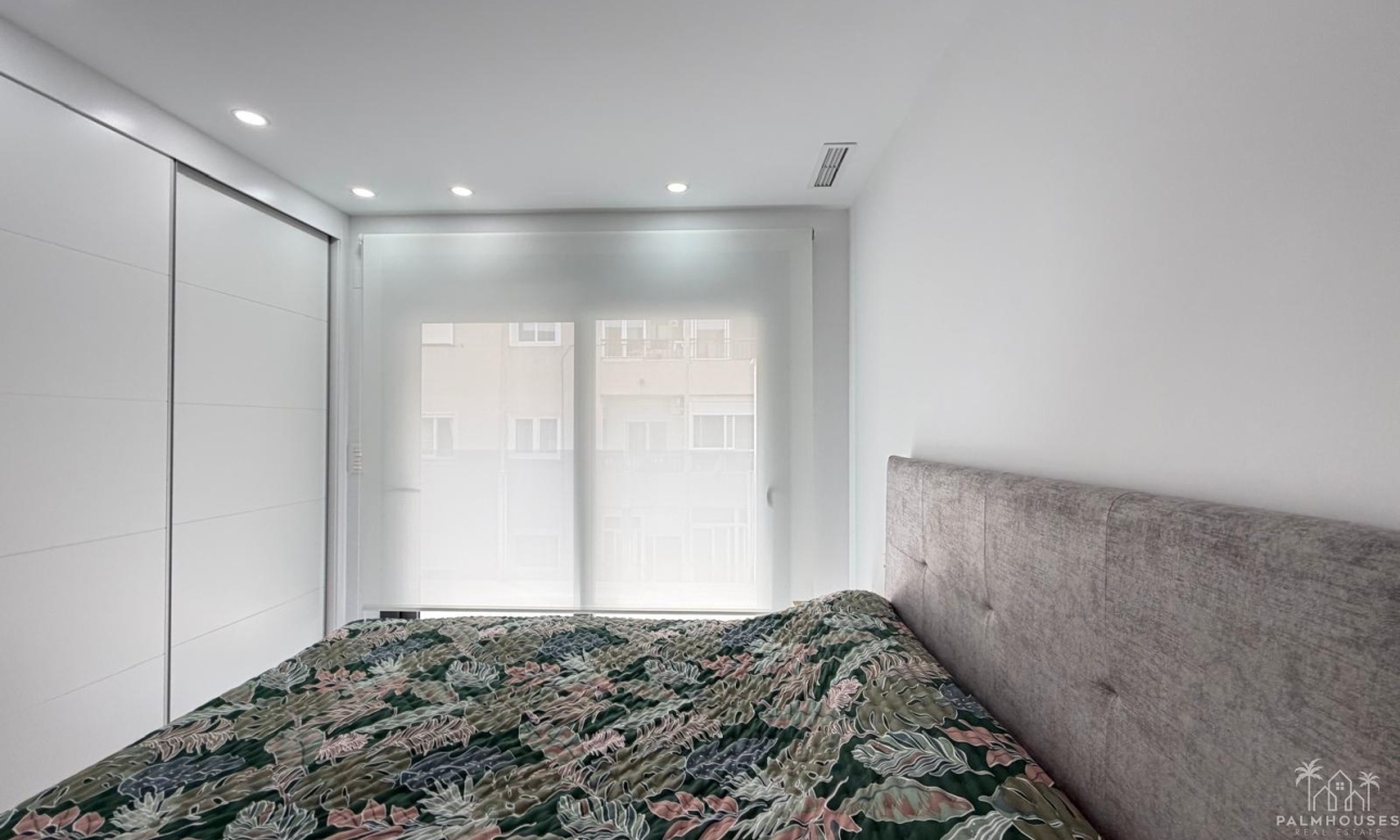 Venta - Apartment - Torrevieja - Estacion de autobuses