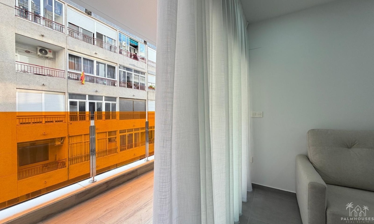 Venta - Apartment - Torrevieja - Estacion de autobuses