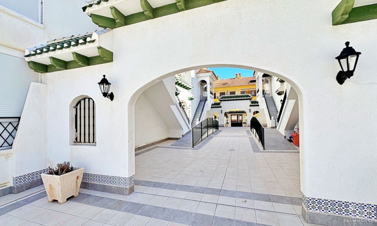 Venta - Apartment - Torrevieja - La Mata