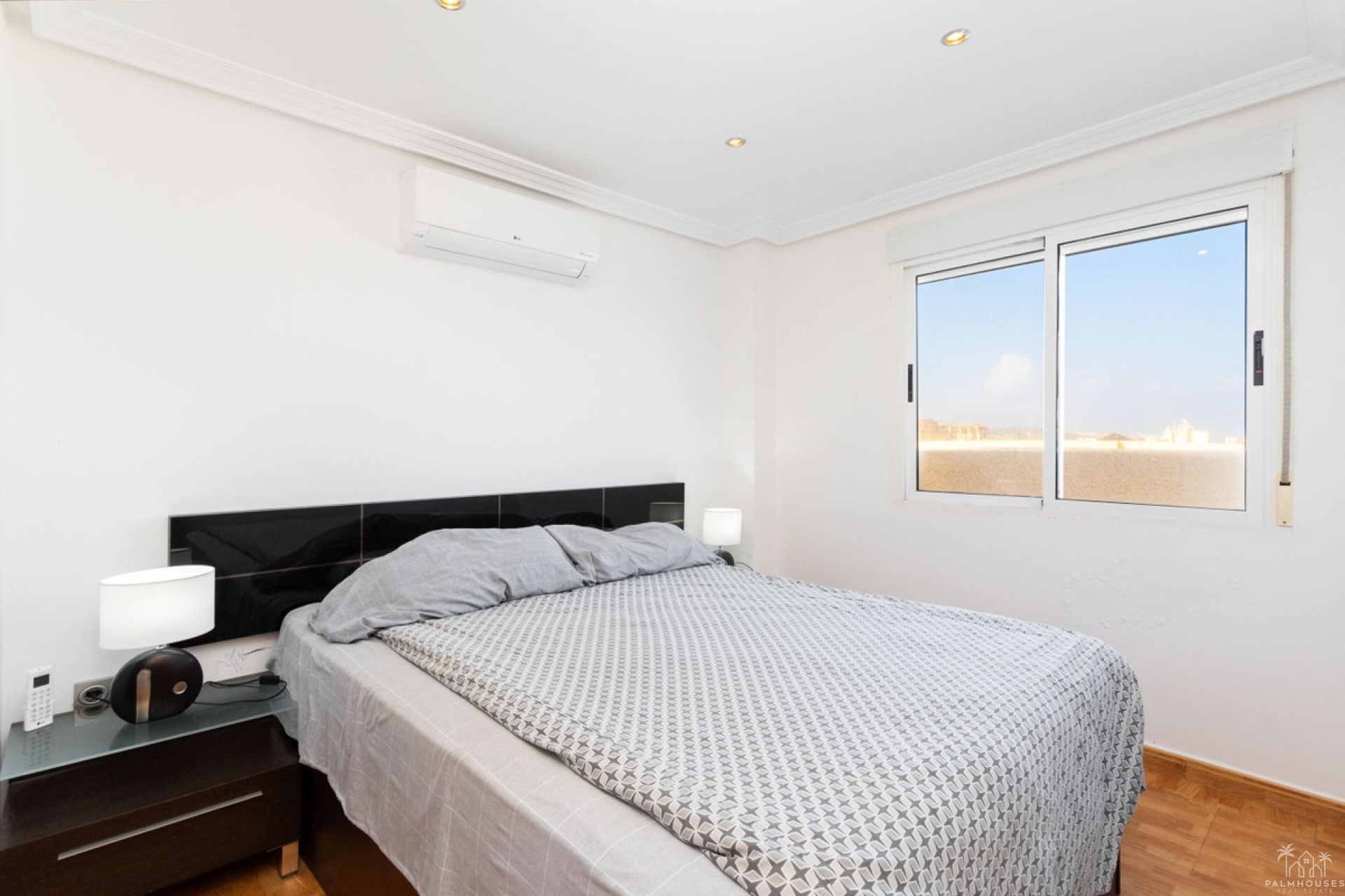 Venta - Apartment - Torrevieja - La Mata