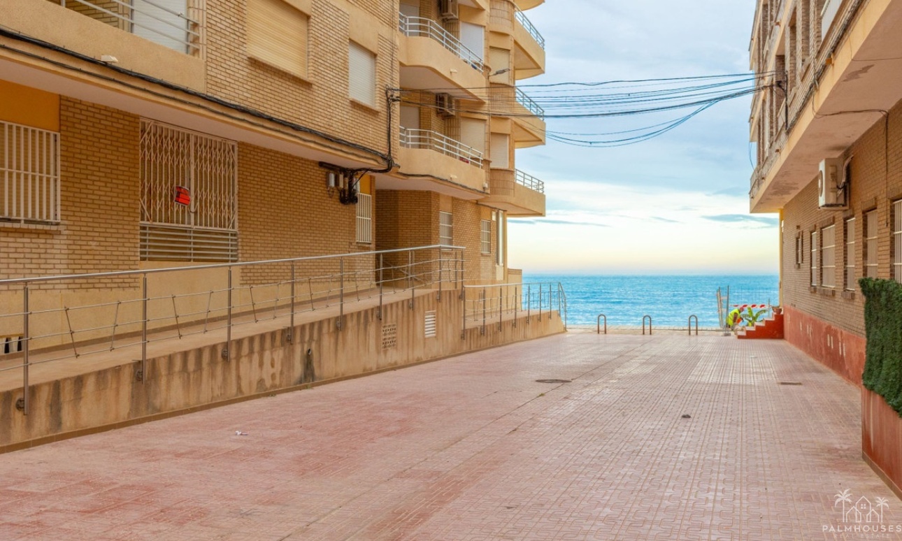 Venta - Apartment - Torrevieja - La Mata
