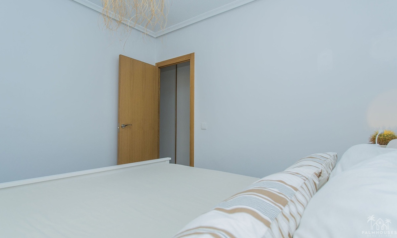 Venta - Apartment - Torrevieja - La Mata
